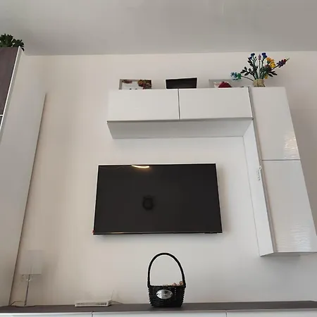 Vista Apartment Navodari