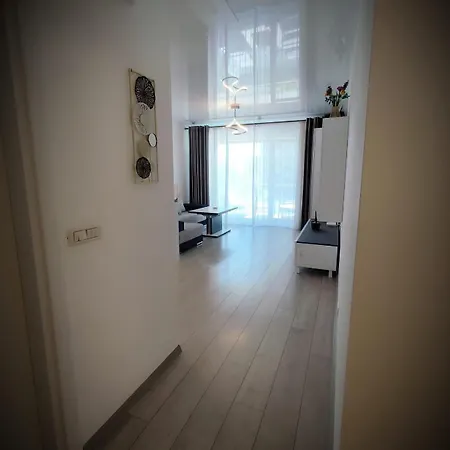 דירה Vista Năvodari
